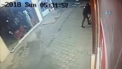 Dükkanlara Dadanan Hırsızlar Kamerada