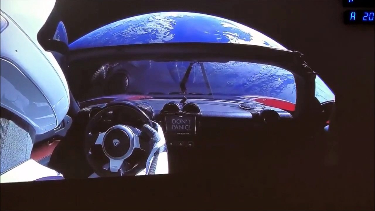 La navette SpaceX met une voiture Tesla en orbite autour de la Terre