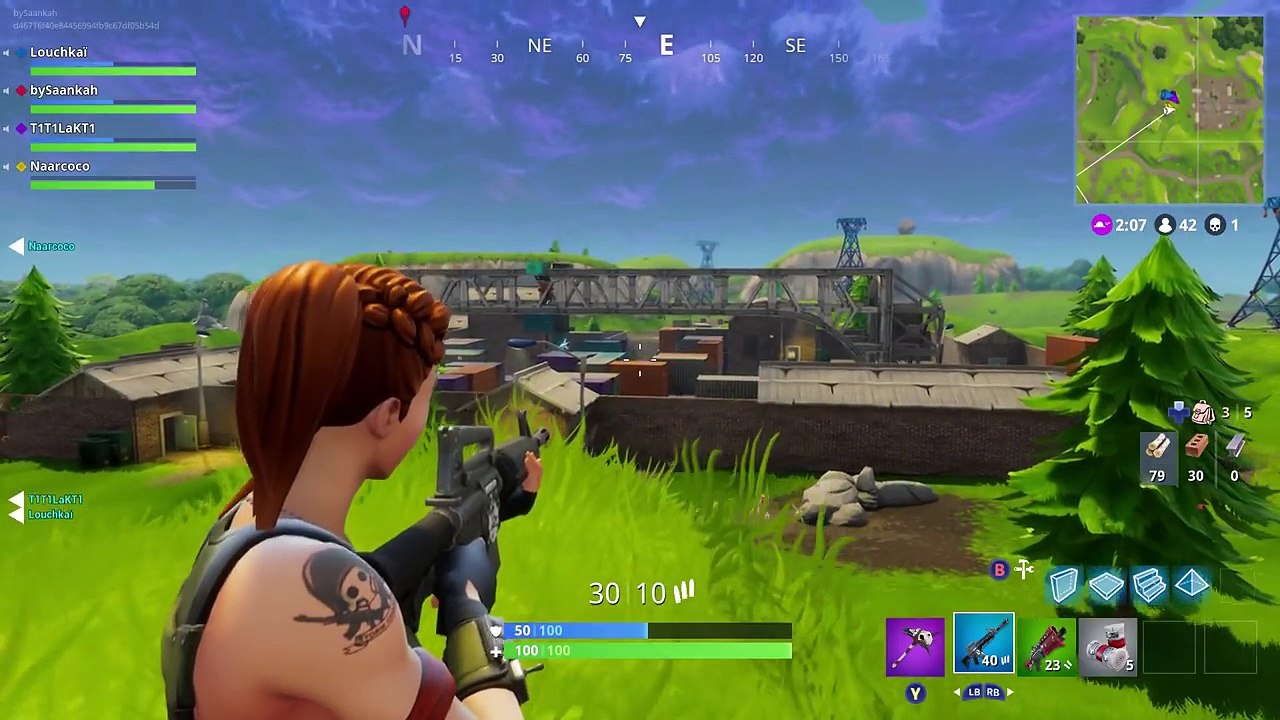 IL SE CACHE POUR LE TOP 1 ?! (FORNITE BATTLE ROYALE)