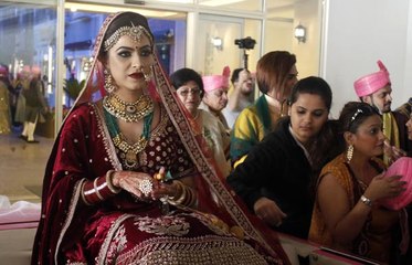 Antalya'da 1 Milyon Liralık Hint Düğünü