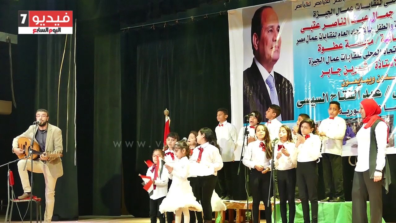 أطفال الشرقية يدعمون الرئيس السيسي بـ"انزل شارك"