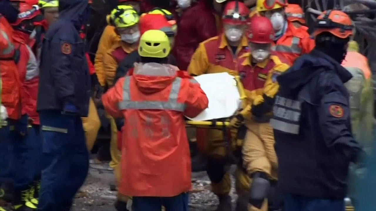 6.4 Earthquake collapses buildings in Taiwan