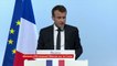 Emmanuel Macron souhaite une concertation "apaisée" avec les élus pour trouver une manière adéquate d'intégrer les spécificités corses dans la Constitution.
