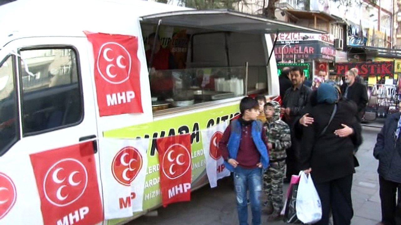 Afrin şehitleri için lokma dağıtıldı