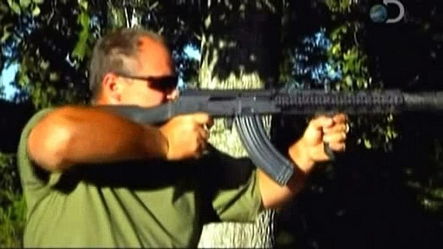 Aficionados A Las Armas - T1 - 03 - Lanzallamas - Discovery Channel (2011)