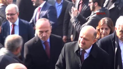 Hkkari Başbakan Yardımcısı Işık Terör Belası Bölgedeki Yatırımları Engelliyor