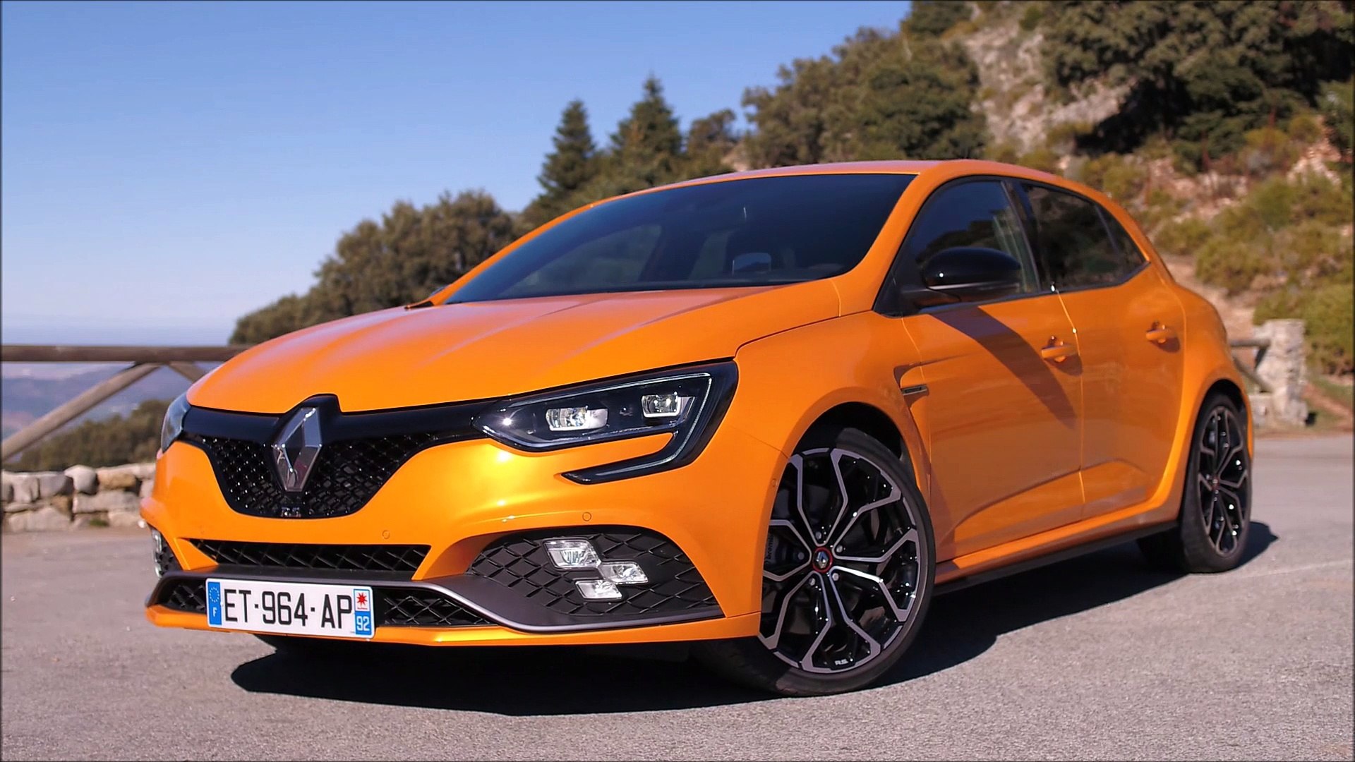 2018-2018 Renault Megane IV RS 1.8 (280 Hp) EDC