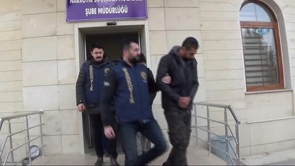 Uşak'ta Yabancı Uyruklu Uyuşturucu Tüccarı 3 Kişi Tutuklandı