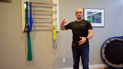 Shoulder & Back Pain / Dysfunction Prevention: Lat Stretch in Standing!