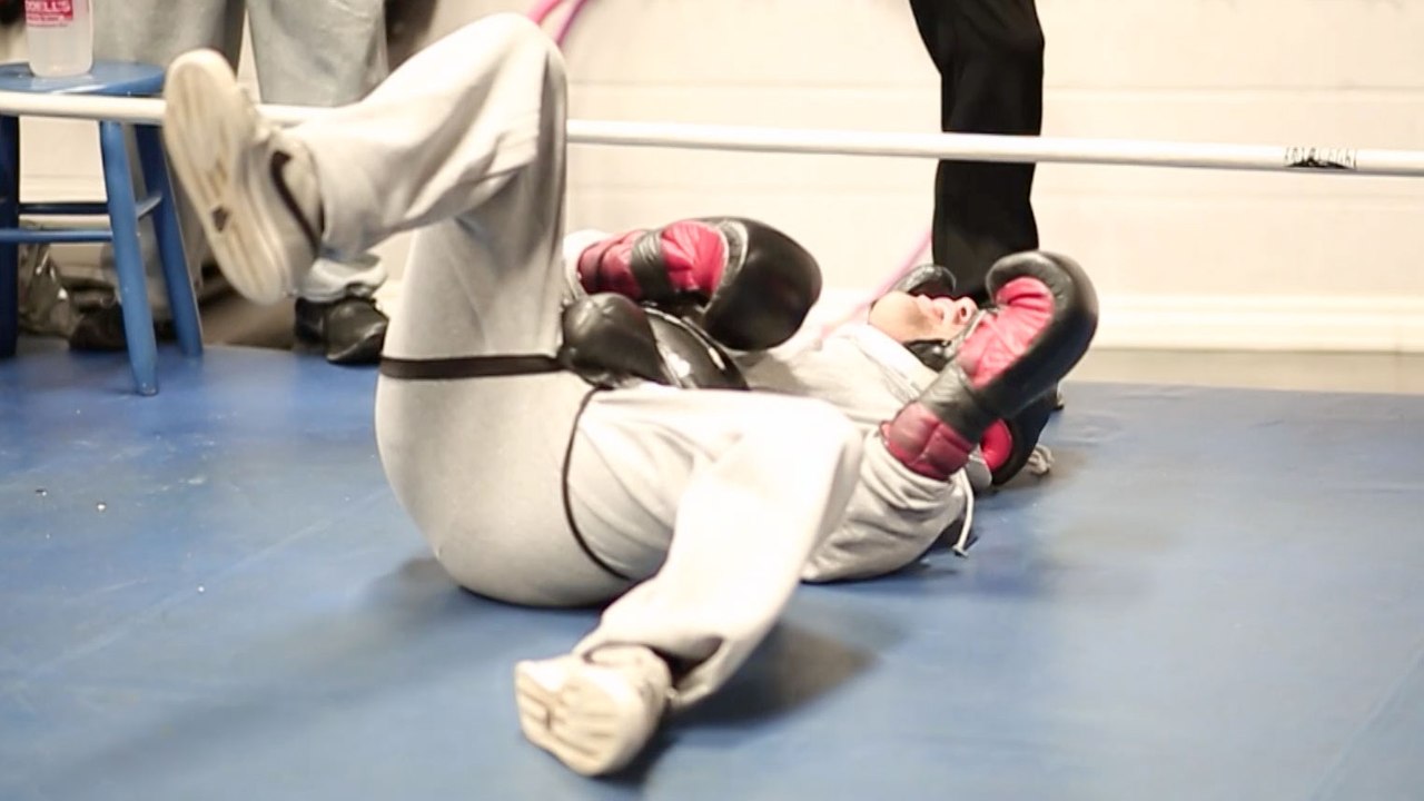 Crum's Attempt at Boxing | Tommy's Epic Fails