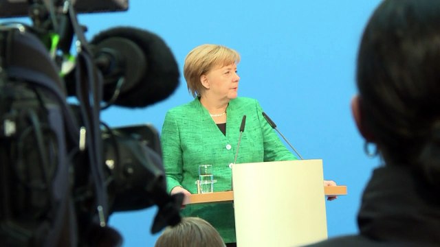 Merkel sienta bases para otro mandato a cambio de sacrificios