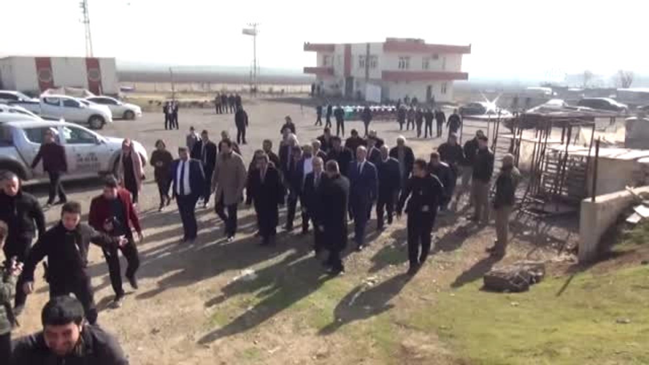 Vali Güzeloğlu, Sera Üreticileri ile Bir Araya Geldi
