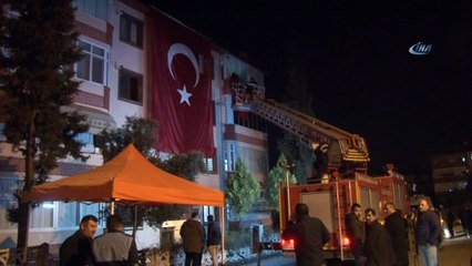 Vali Çeber, şehidin acı haberini ailesine verdi