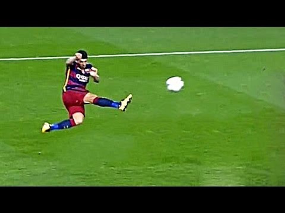 Top 30 InCRedible Bicycle Kick ● Acrobatic Goals