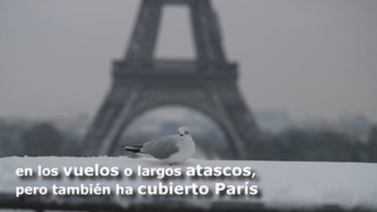 Un manto blanco cubre la Ciudad de la Luz