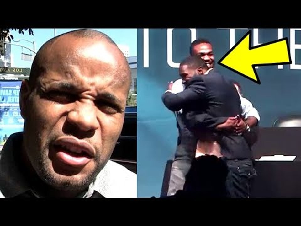 Daniel Cormier slams Rumble Johnson for being Too friendly with Jon Jones,Overeem on Ngannou