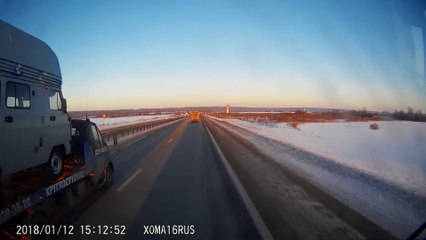 Truck Loses Load