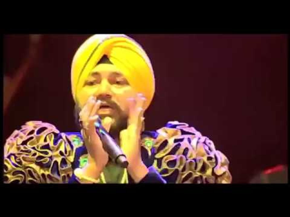 Daler Mehndi  Perfoming Tunak Tunak Tun Live at YOUFEST in Spain