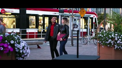 Pahli Dafaa - Official Music Video - Rajkumar Sharma - Tala Safadi