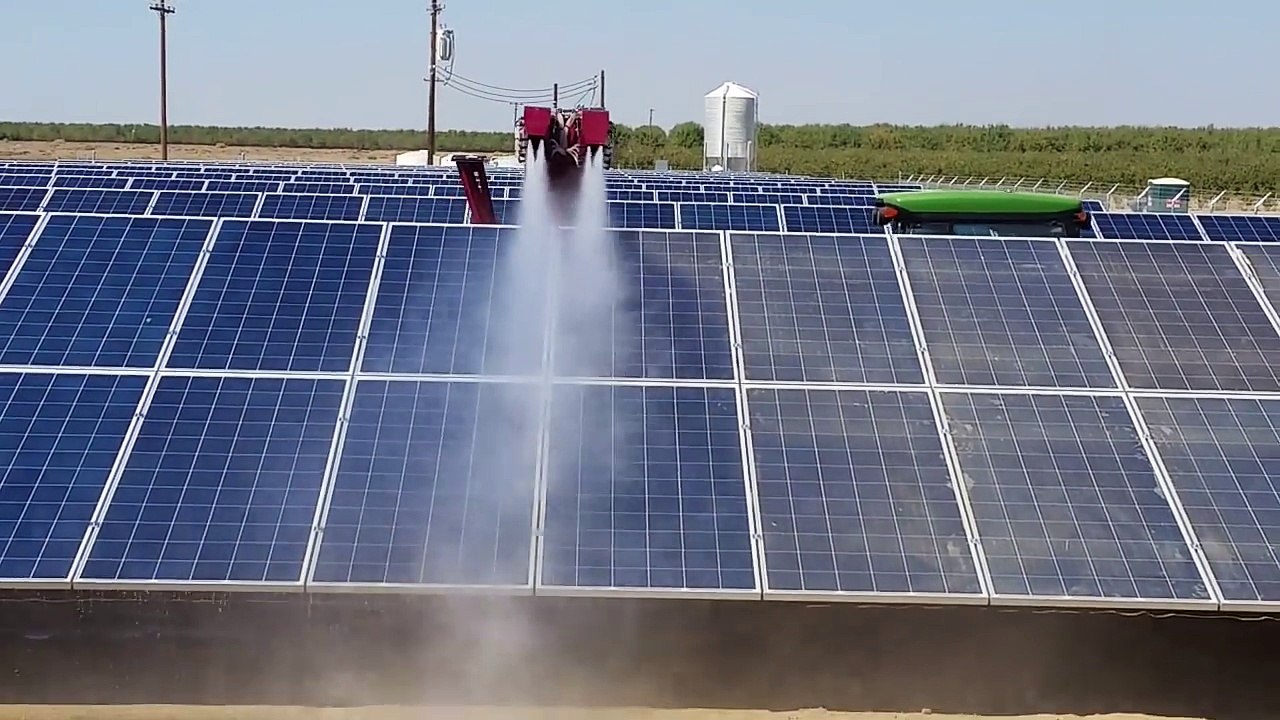 LectroBlast Solar Blaster Cleaning Solar Panels