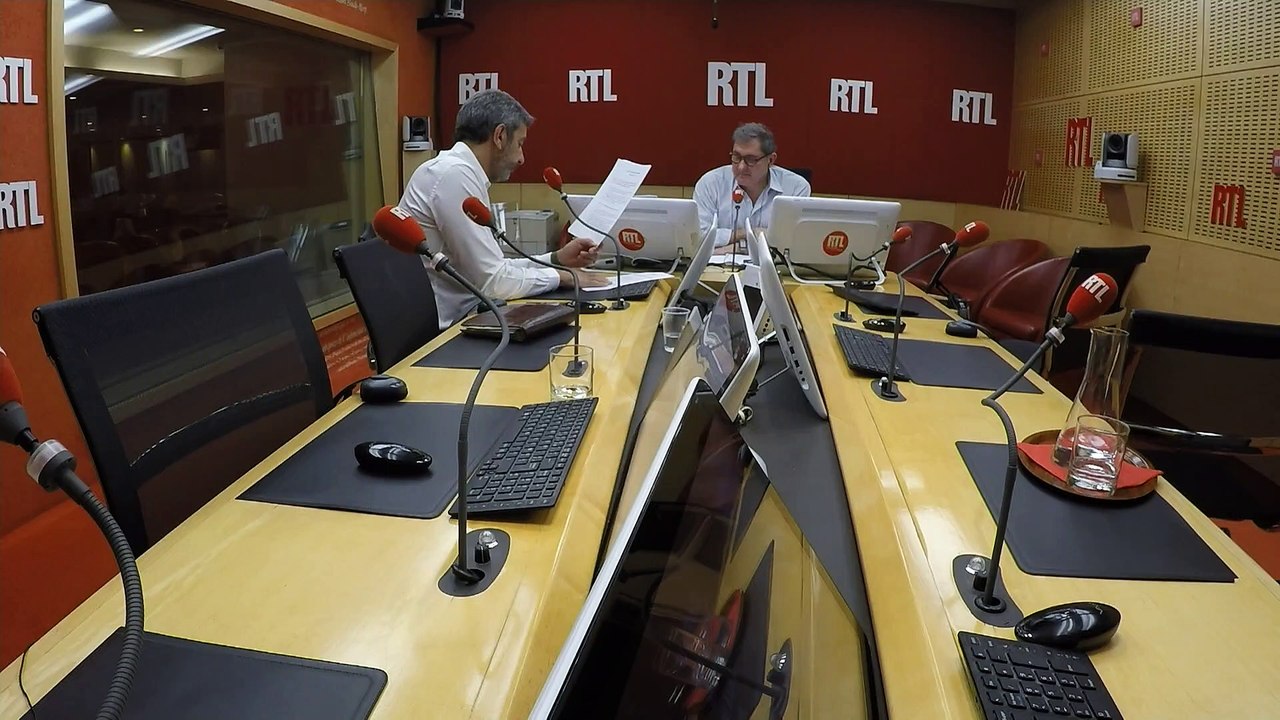 Michel Cymes : "La salle d'attente du médecin, c'est le paradis des microbes"