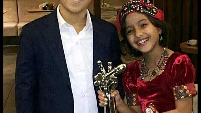 ماريا قحطان - تحمل درع ذا فويس كيدز من حمزة لبيض ولن تتخيل ما فعله كاظم الساهر بعد خروجها