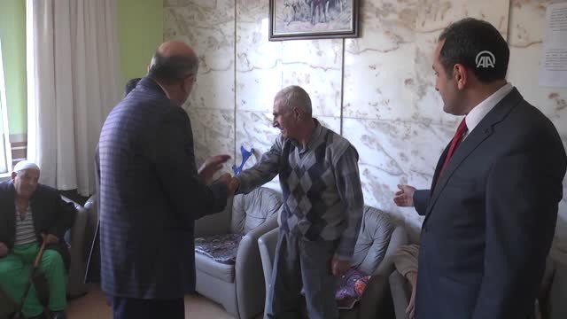 Mehmetçik'in Kurtardığı Afrinli Yaşlılardan Türkiye'ye Teşekkür