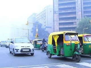 Скачать видео: Remove multi-toned, pressure horns from vehicles: Delhi Police