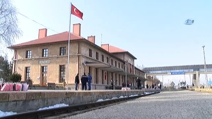 Doğu Ekspresi Yolcularına Mehterli Karşılama