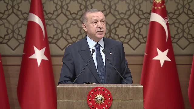 Cumhurbaşkanı Erdoğan: Yeni Bir Savunma Sanayi İnşa Etmeye Çalışıyoruz