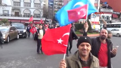 Zonguldak'ta Afgan, Özbek ve Uygur Türkleri Askere Gitmek İçin Başvuru Yaptı
