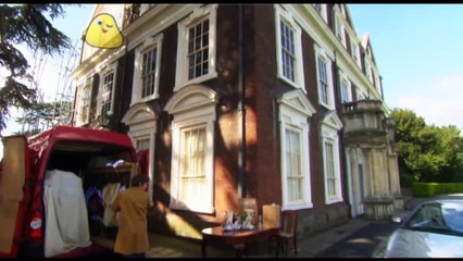 Gigglebiz Ann Teak on the trail of an old and precious jug