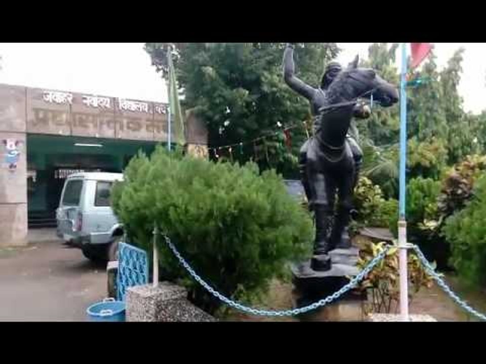 jnv students lock gate of school in buxar