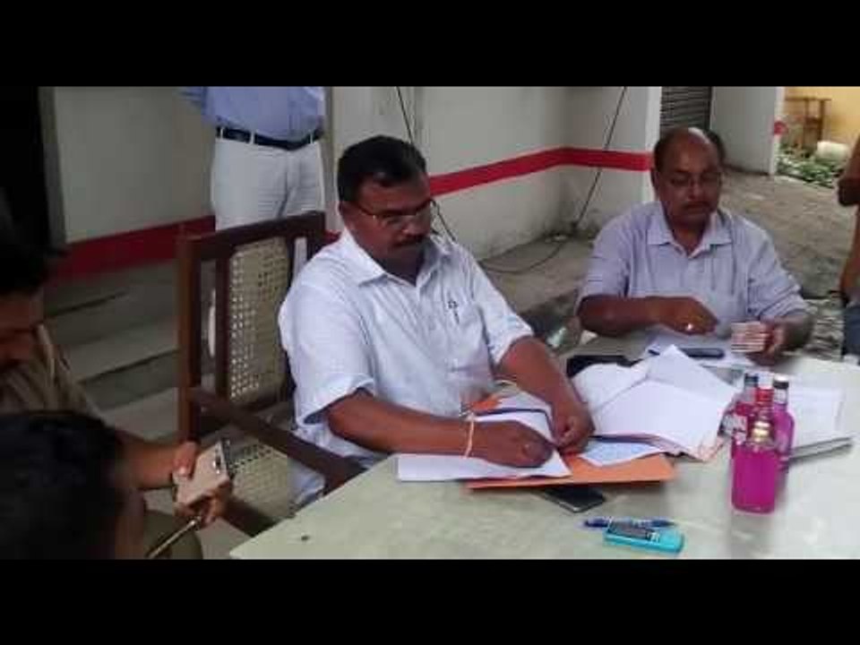 corrupt babu in kushinagar