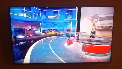 La neige parisienne fait rire les Canadiens