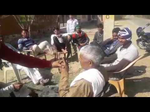 People of agra cast their votes on first phase of election in UP