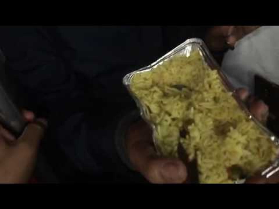 travelers raging in rajdhani express in mugal sarai