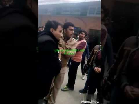 Fight between Police & Advocates