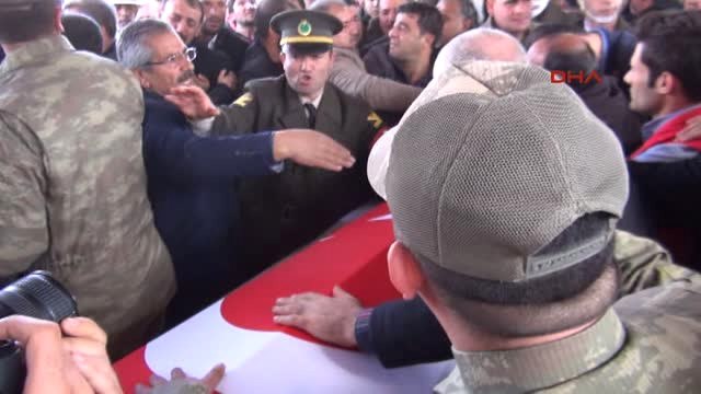 Kilis-Şehit Uzman Çavuş Yunus Emre Doğan Son Yolculuğuna Uğurlandı