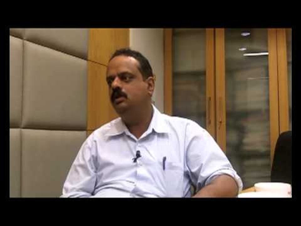 From the Newsroom:Is Udhav calling a truce with Raj?