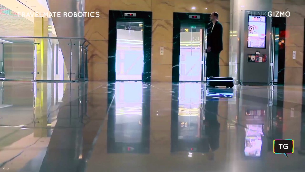 Introducing the First Robot Suitcase: Travelmate
