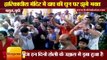 Devotees are dance to the tune of Dhap in dwarkadhish temple
