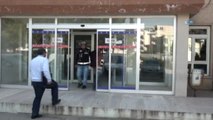 Durdurulan Minibüste 15 Bin Paket Kaçak Sigara Ele Geçirildi