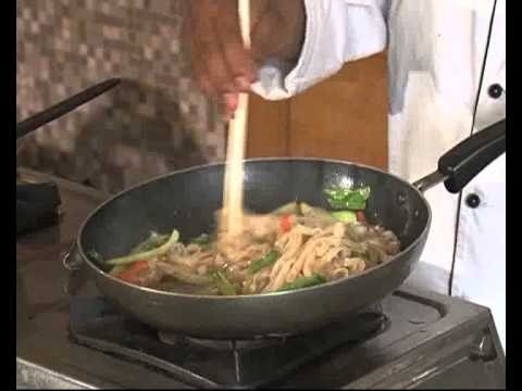 Cook Out | Pad Thai