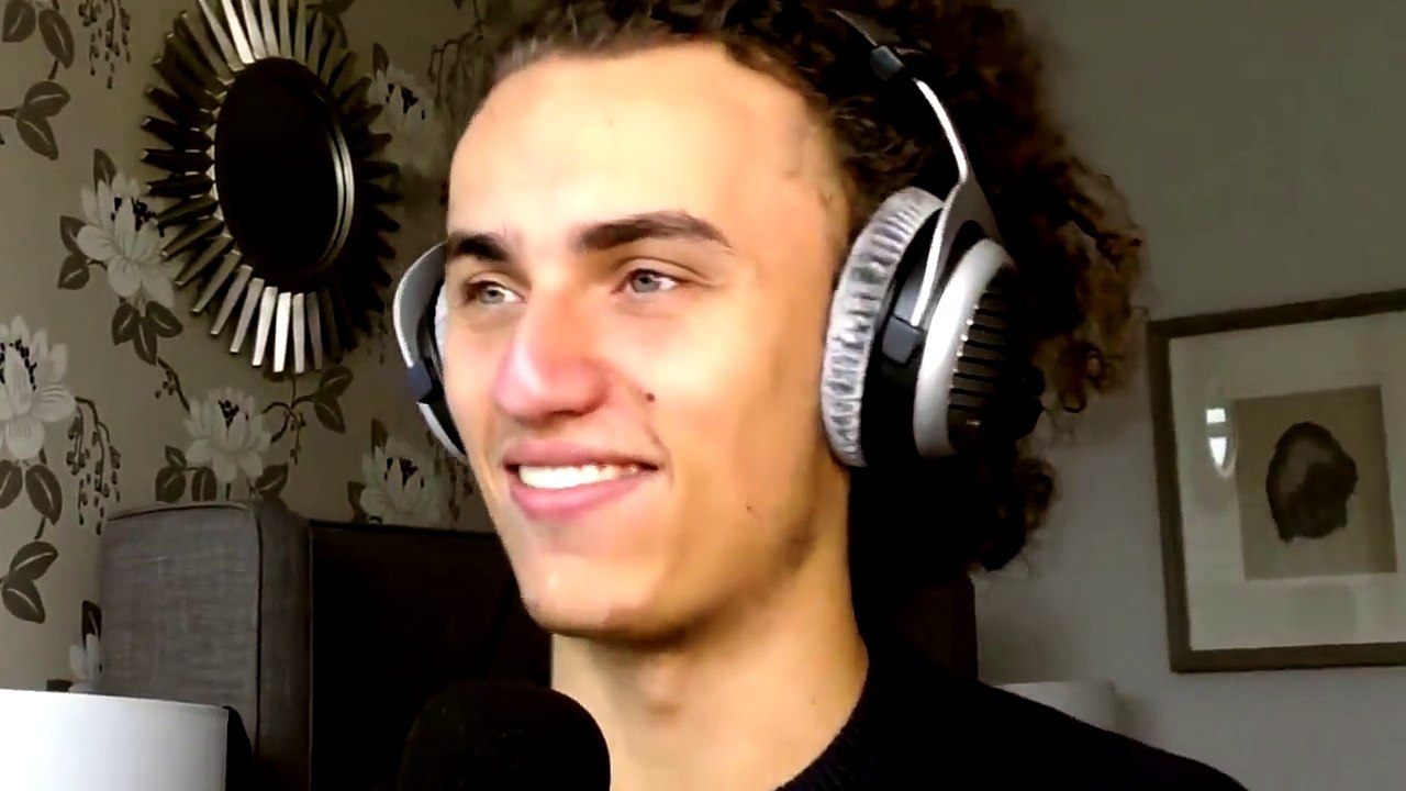 SECRET BLACK HOLE STICK FIGHT WEAPON! (Stick Fight #4)