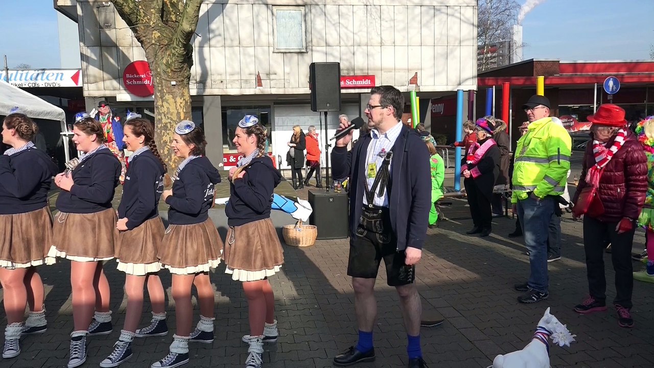 Weiberfastnacht am Königsberger Platz (08.02.2018)