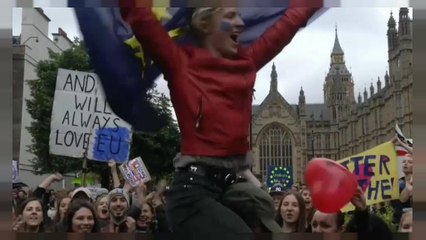 Soros financia una campaña contra el brexit