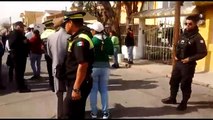 Líder de vagoneros invade una casa con golpeadores en Ecatepec