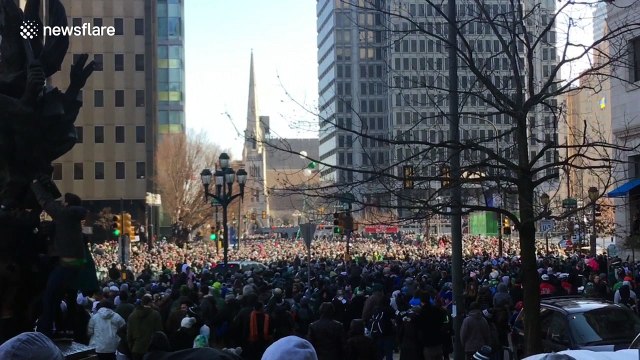 Eagles fans pack Philadelphia streets for Super Bowl parade