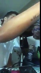 Se beber, não faça rimas! Homem se complica na rima